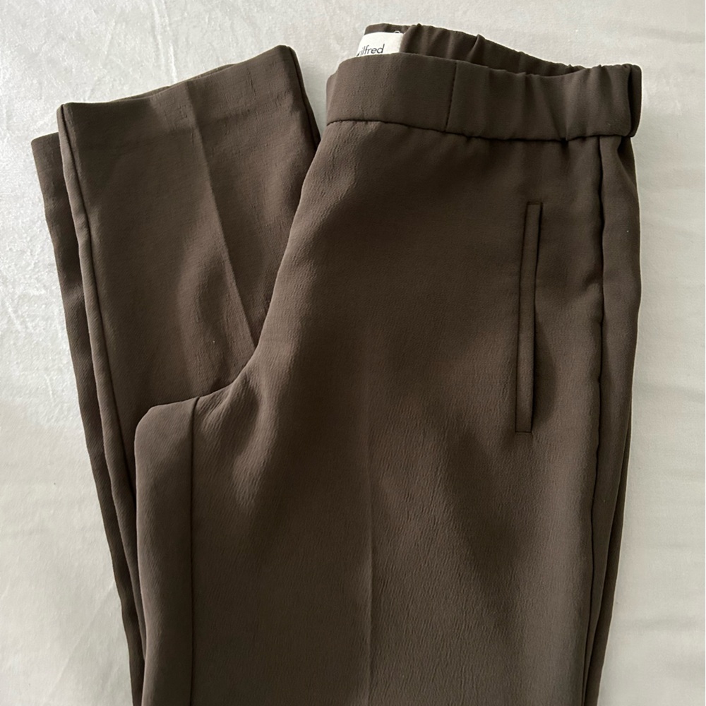 Wilfred pant- size 2 - excellent condition